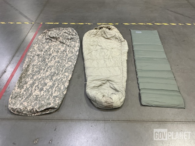 (7) Self-Inflating Sleeping Mats, (19) Bivy Covers & Assorted Items