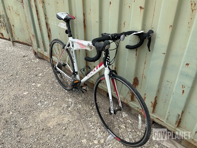 Giant Defy Bicycle