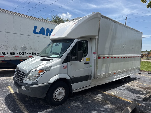 2008 Freightliner Sprinter 3500 4x2 Van Truck (Inoperable)