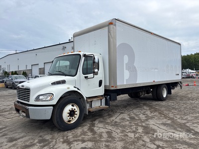 2016 Freightliner M2 106 4x2 شاحنة فان
