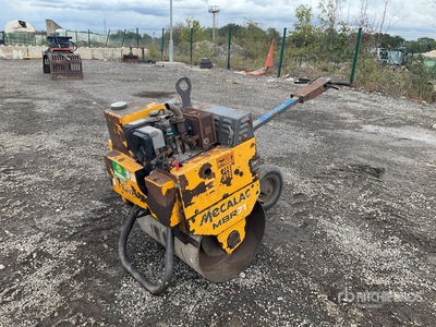 Mecalac MBR71 Rouleau poussé