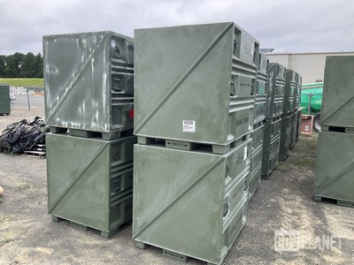 (24) Plastics Research 102440-101 Pallet Containers