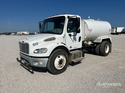 2020 Freightliner M2 106 2000 gal 4x2 Water Truck