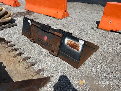 Dingo 85 in Skid Steer Bucket
