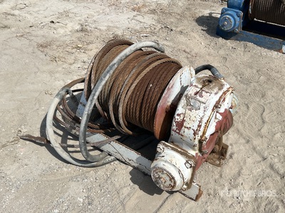 Braden Hydraulic Winch
