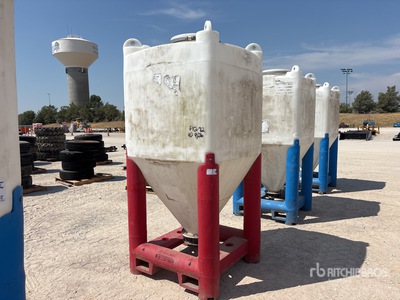 Snyder Flowmaster Plastic Hopper