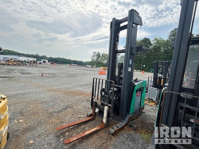 2015 Mitsubishi ESR20N2 4000 lb Elektrogabelstapler