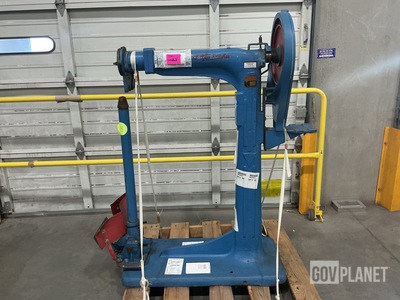 Ideal Stitcher IB-2540 Post Wire Stitcher