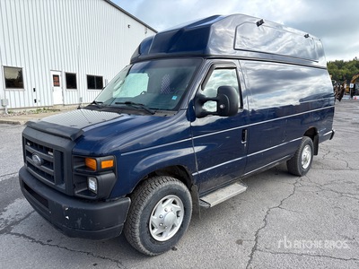 2013 Ford E-350 Cargo Van