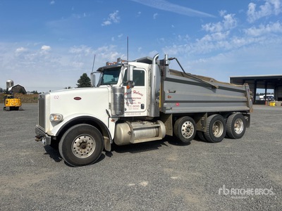 2014 Peterbilt 367 8x4 Tri/A Dump Truck