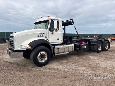 2020 Mack GR64B9 6x4 Camion roulant