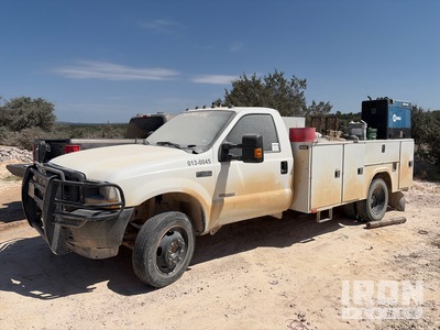 2004 Ford F-450 4x2 Service Truck (Inoperable)