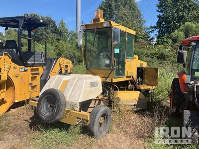 Rosco RB-48 Broom Self-Propelled Broom