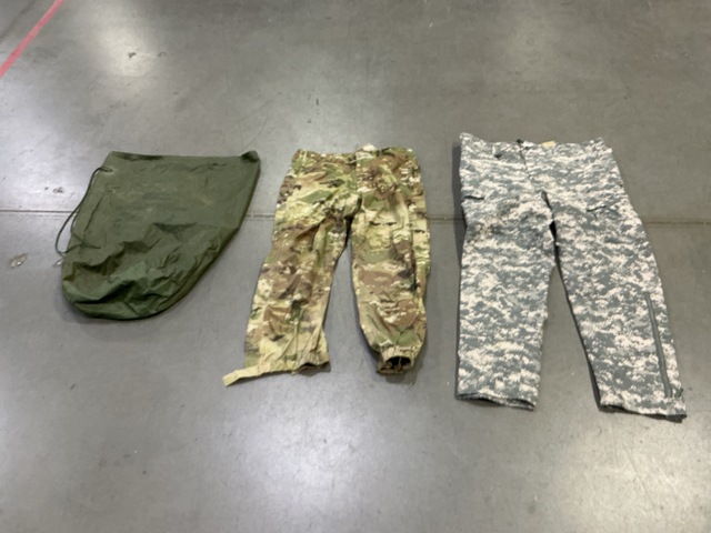 (282) Ammunition Pockets, (20) Jackets, (17) Clothing Bags & Assorted Items