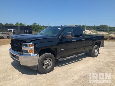 2018 Chevrolet Silverado 2500HD 4x2 Crew Cab Pickup