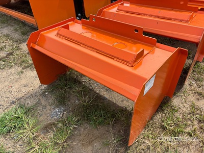 2025 Kit Containers MSS-SPE-3-23 36 in Empujador de nieve para minicargadora (Unused)