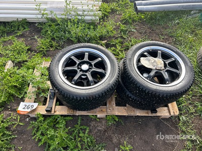 Quantity of (4) Nokian 215/55R17 Winter Tyres