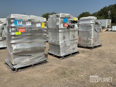 (42) Shipping & Storage Cases