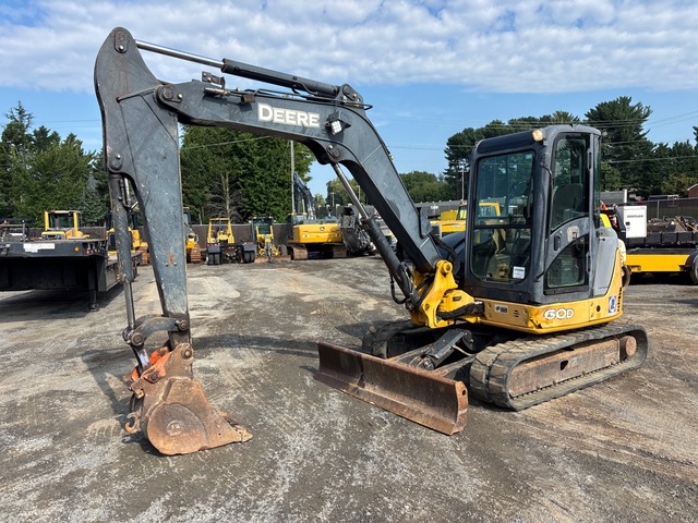 2011 John Deere 60D Mini Excavator 2011 John Deere 60D Mini Excavator