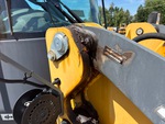 Chassis with Clavijas del chasis al brazo elevador