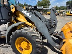 Chassis with Condición del brazo elevador