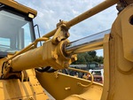 Hydraulics with Bucket Tilt Cylinders