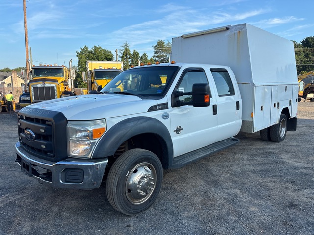2013 Ford F-550 XL 4x4 Crew Cab Utility Truck
