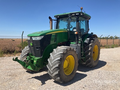 2011 John Deere 7260R 4WD Tractor