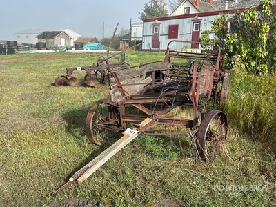 Antique 4 Wheel Wagon