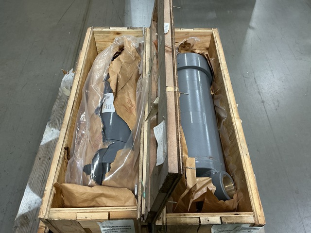 (2) Lake Shore Systems 3075AS152-1 Linear Actuating Cylinder Assemblies