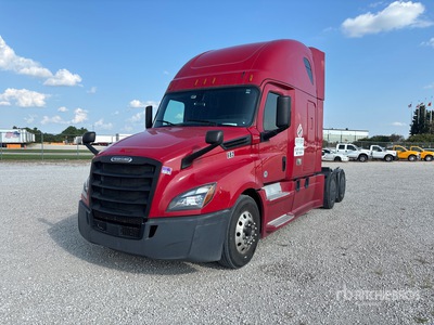 2019 Freightliner Cascadia 126 6x4 T/A Slaapcabine Trekker