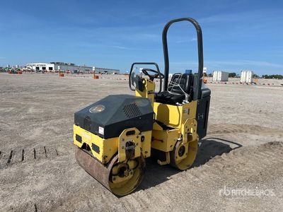 2005 Bomag BW900-2 Double Drum Roller