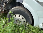 Underbody with Left Steer Tire