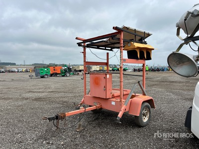 2011 Solar Tech Traffic Light