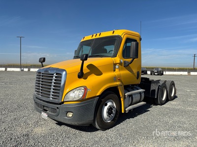 2015 Freightliner Cascadia 125 6x4 T/A Day Cab Truck Tractor