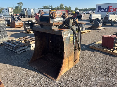 2011 REMU EX140 45 in Excavator Screening Bucket