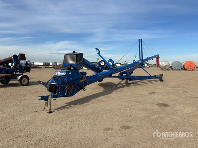 2019 Brandt 1370 13 in x 70 ft Swing Grain Auger (Inoperable)