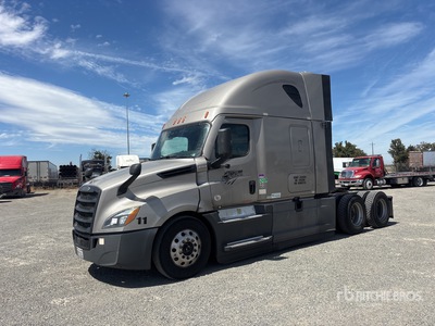 2021 Freightliner Cascadia 126 6x4 Ciągnik siodłowy T/A z kabiną sypialną