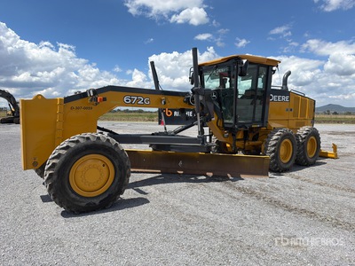 2011 John Deere 672G Motoconformadora / ممهدات الأرض الآلية