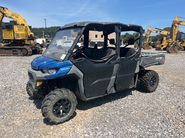 2021 Can-Am Defender 4x4 Utility Vehicle 2021 Can-Am Defender 4x4 Utility Vehicle