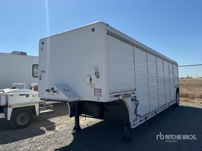 1995 HACKN 14 Bay S/A Beverage Trailer