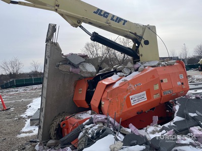 2014 JLG 860SJ Telescopic Boom Lift