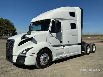 2019 Volvo VNL760 Ciągnik siodłowy T/A z kabiną sypialną
