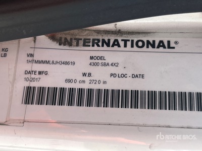 2018 International 4300 4x2 Camion fourgon
