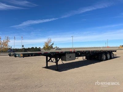 2006 Manac 53 ft Tri/A Flatbed Trailer