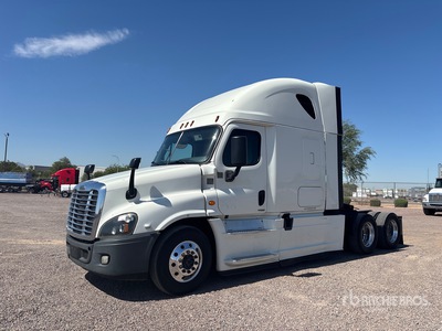 2016 Freightliner Cascadia 125 6x4 Ciągnik siodłowy T/A z kabiną sypialną
