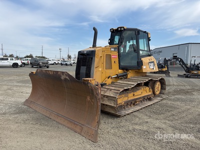 2015 Cat D6K2 LGP ブルドーザー