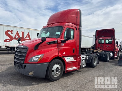 2019 Freightliner Cascadia 116 4x2 Day Cab Truck Tractor