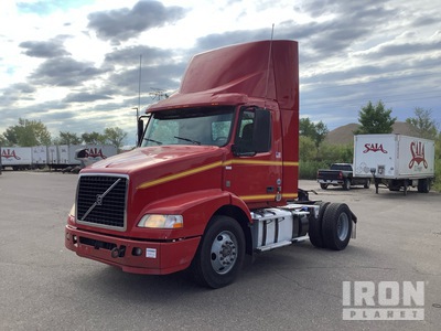 2017 Volvo VNM42T 4x2 S/A Day Cab Truck Tractor