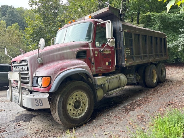 2004 Mack CV713 6x2 T/A Dump Truck